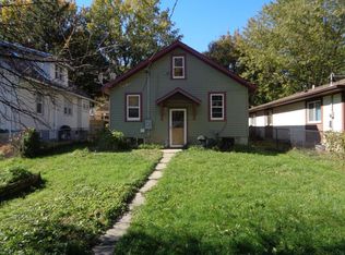 2710 Russell Ave N, Minneapolis, MN 55411