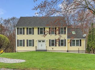 9 Balmoral Dr, Methuen, MA 01844