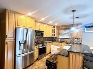 3163 41st St #1, Astoria, NY 11103