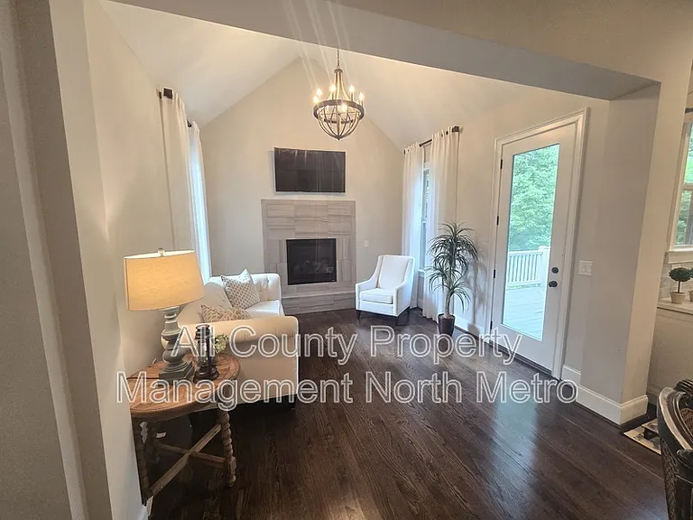 6365 Read Rd — Photo 10