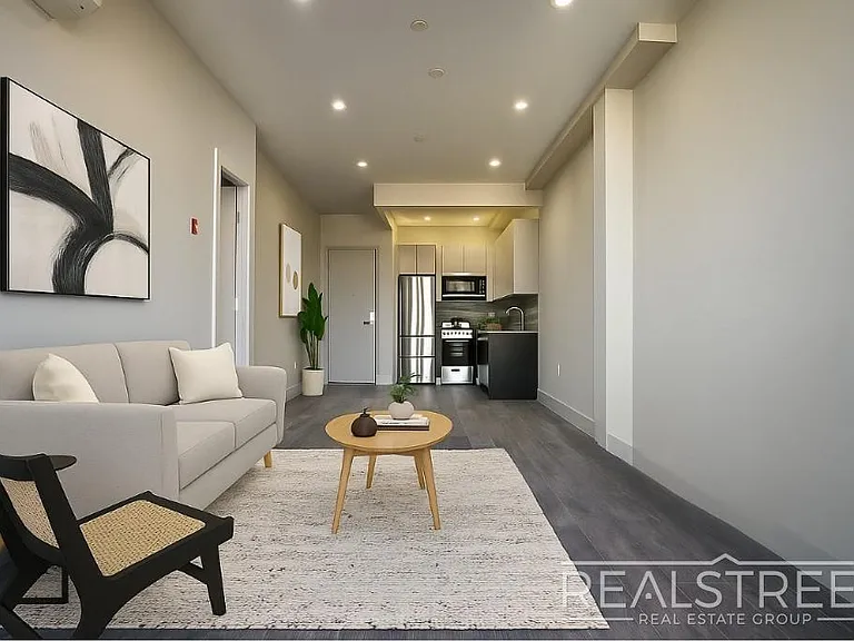 2517 Bedford Ave #3B — Photo 2