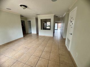 5301 SW 57th Ct, Fort Lauderdale, FL 33314