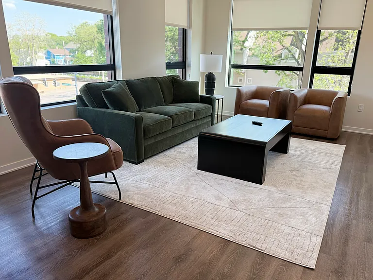 Leavenworth Lofts — Photo 16