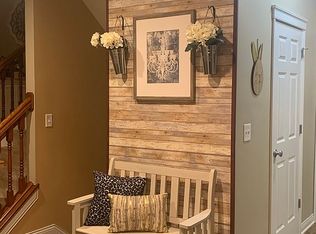 4296 McNamara Pl, Lewis Center, OH 43035