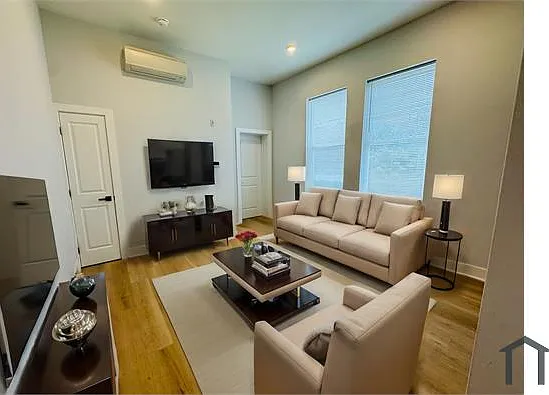 1 bed, $1,100 — Photo 3