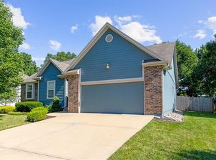 18173 W 157th St, Olathe, KS 66062