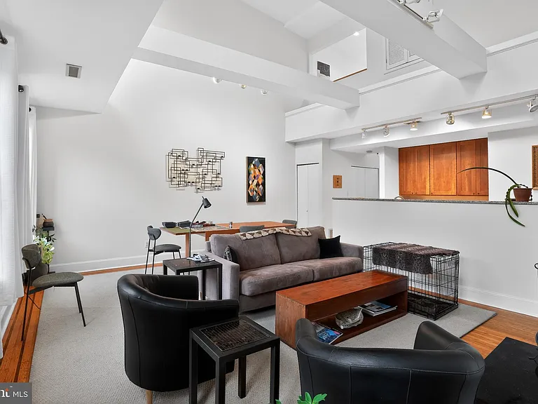 1627 Spruce St #3 — Photo 4