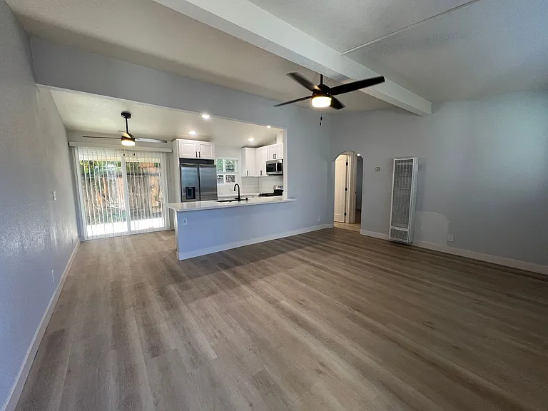 West 11th Avenue Apartment Homes — Photo 13