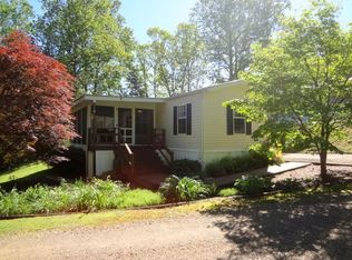 475 Pannell Ln, Franklin, NC 28734