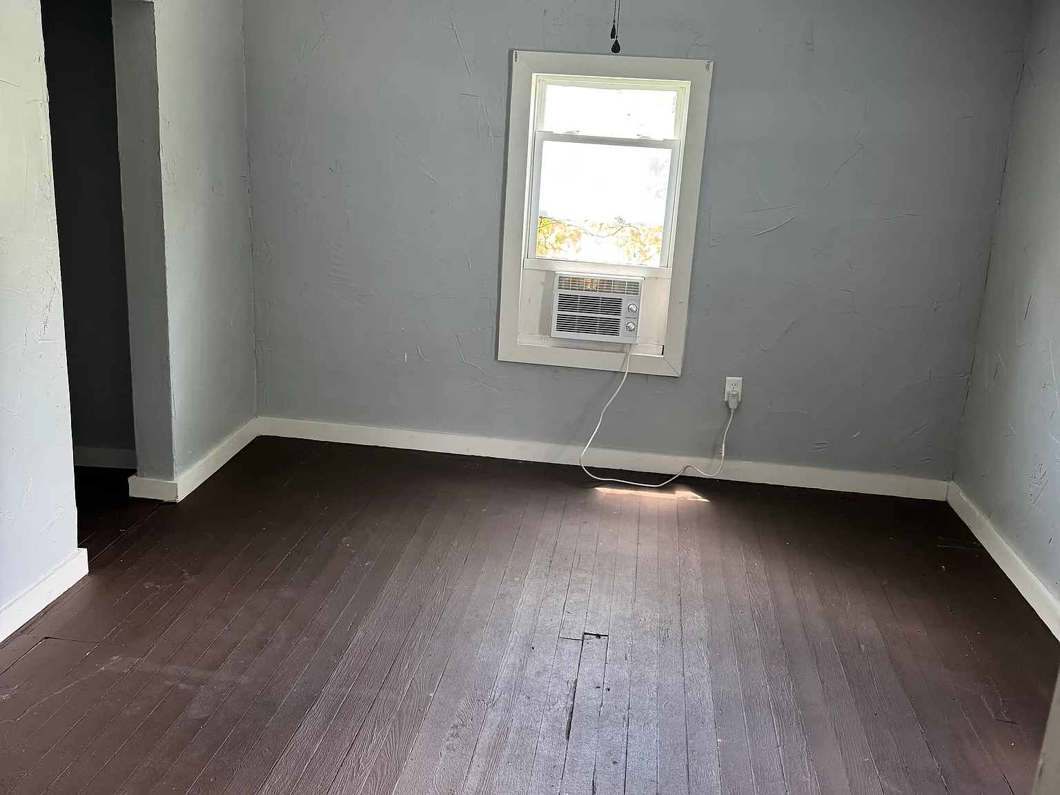 1717 Main St — Photo 3