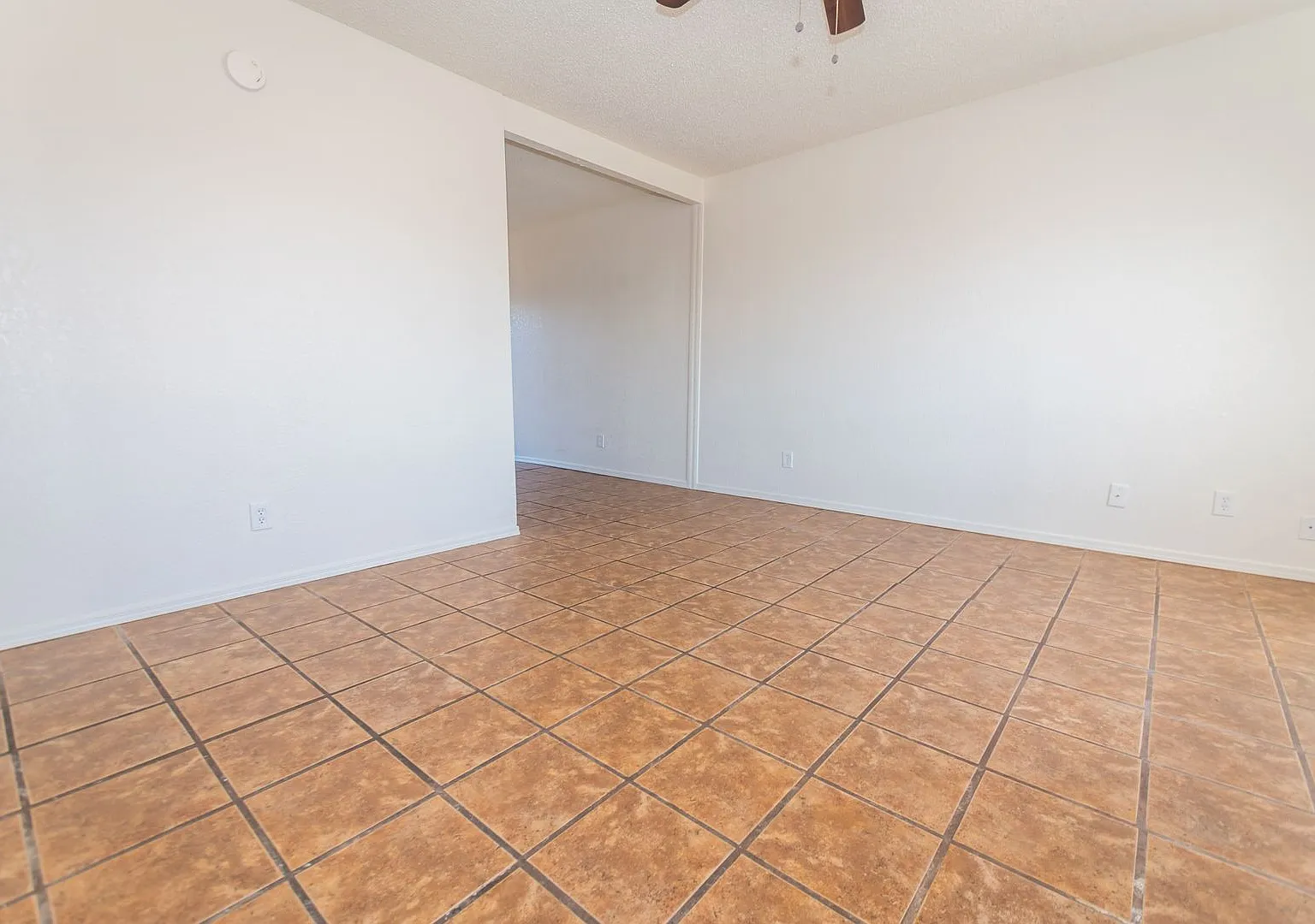 Charming Property Features 3 Bedrooms, 2 Baths, Central A/C!! — Photo 2