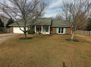 121 Tobacco Rd, Madison, AL 35757