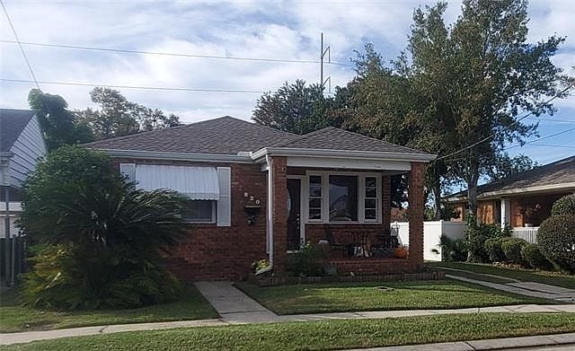 1st image of 820 Manson Ave #B