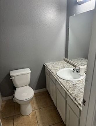 4th image of 136 W 9th Pl #6-9