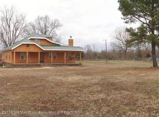 1366 Mount Sinai Rd, Byhalia, MS 38611