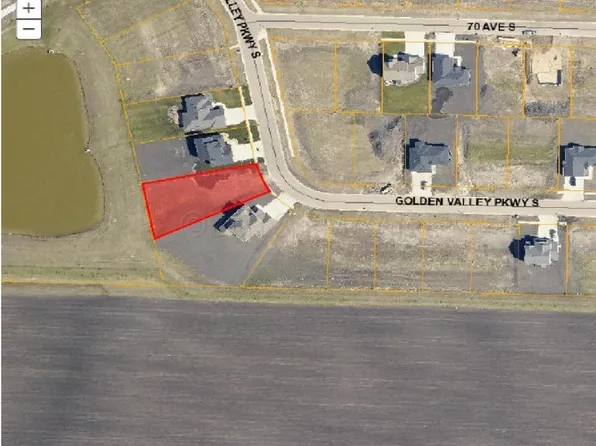 7085 Golden Valley Pkwy S, Fargo, ND 58104