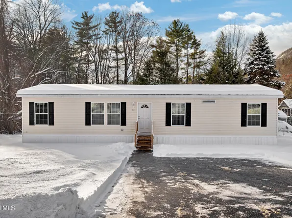 51 West Mountain Road, Corinth, NY 12822