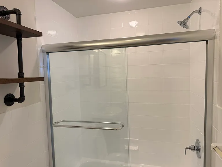 314 Paterson Plank Rd #3B — Photo 34