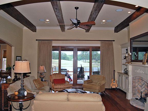 5th image of 75 Gleneagles Dr