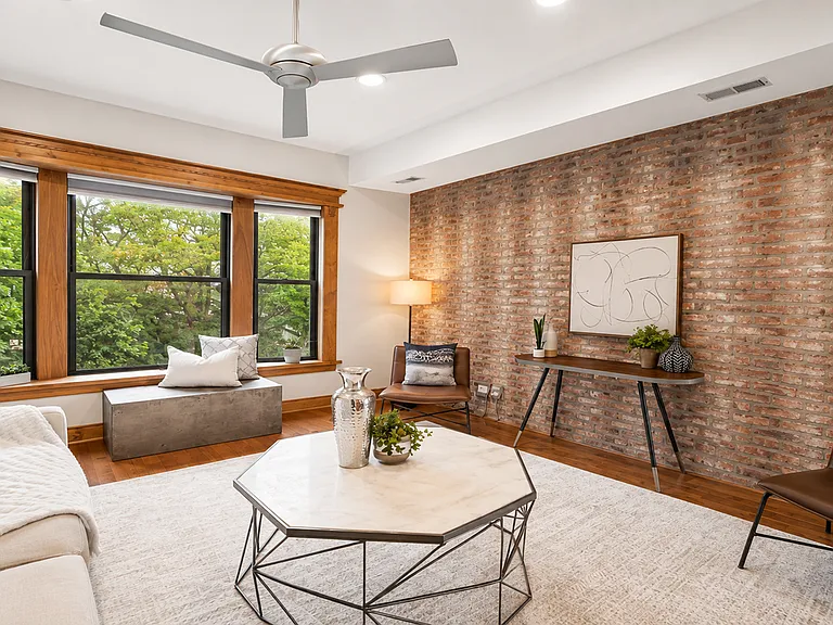 650 N Wood St #3SA — Photo 5