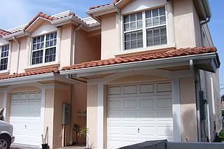 1st image of 5411 NE 18th Ave APT 1