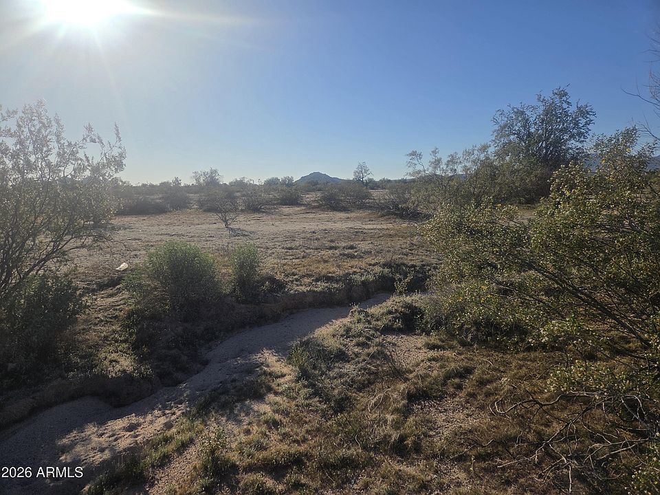 1st image of 6 W Ventada Rd #Road65