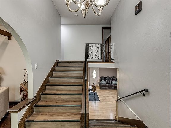 4th image of 5716 NW 31st St