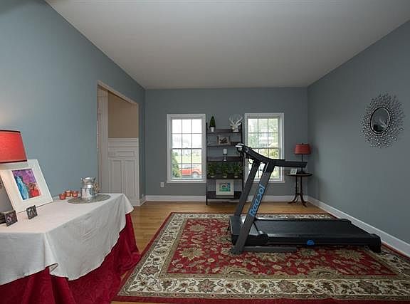 4th image of 60 Chesterwood Dr