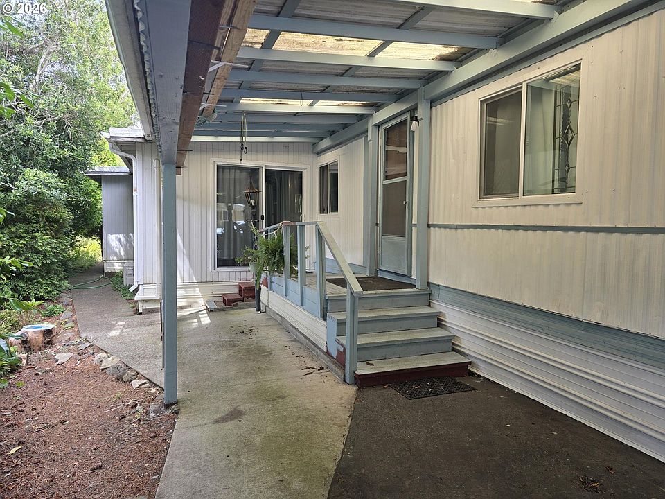 1st image of 1600 Rhododendron Dr Space 143