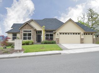 6102 Forest Ridge Dr, Springfield, OR 97478