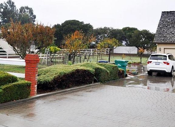 3rd image of 22110 Ranchito Dr