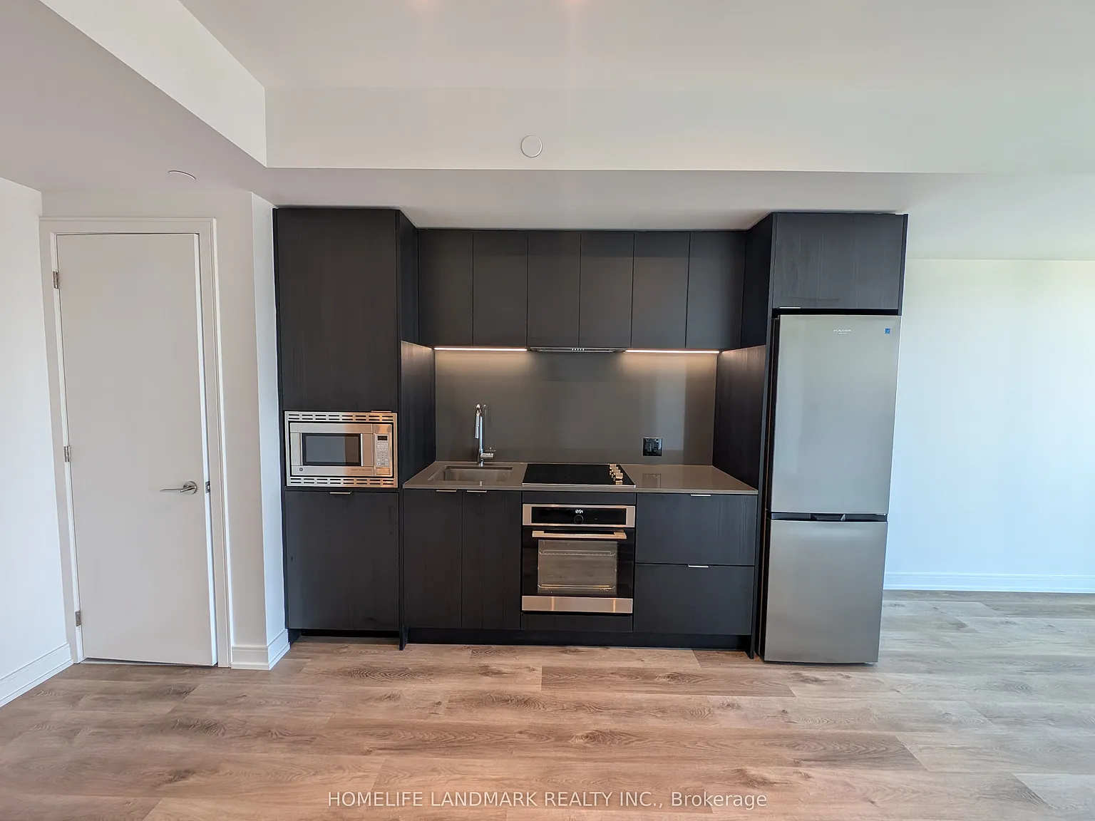 1 bed, $2,190 — Photo 3