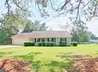 205 Spruce Pine Dr, Thomasville, GA 31757