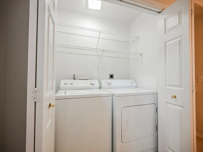 2925 Wigwam Pkwy #124 — Photo 49