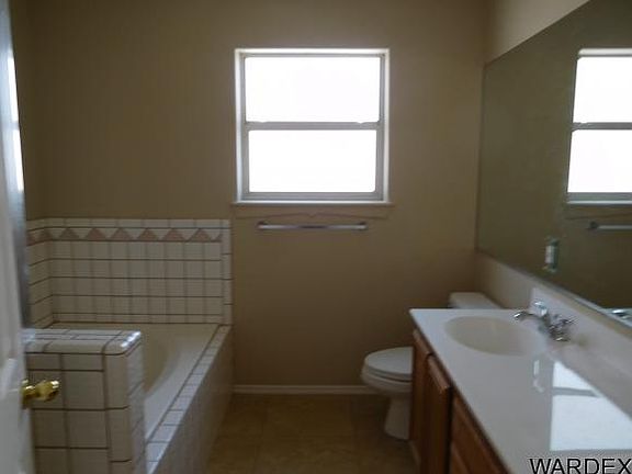 5th image of 2073 E Drover Dr
