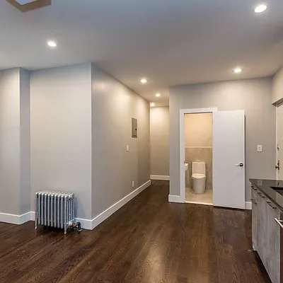 Rented by Nooklyn NYC LLC | media 34