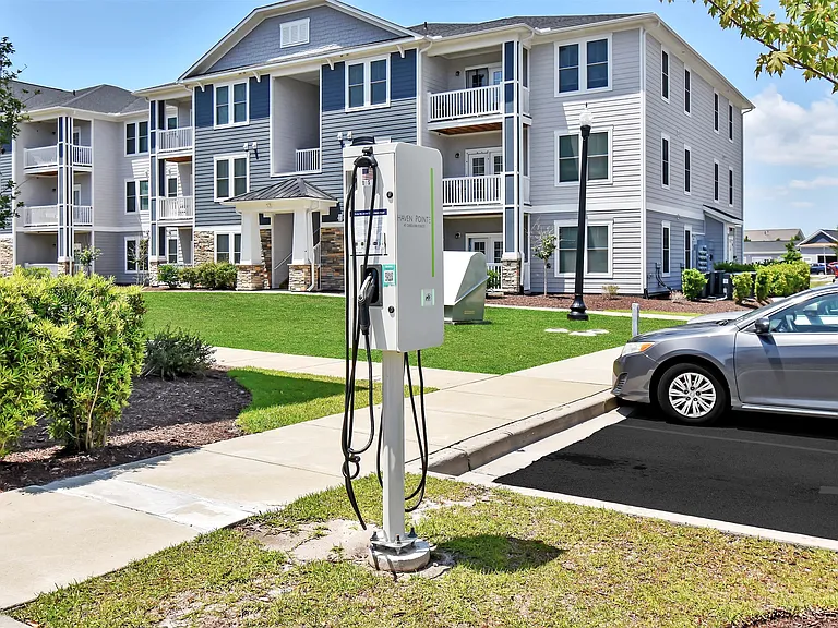HAVEN POINTE AT CAROLINA FOREST APARTMENTS — Photo 24