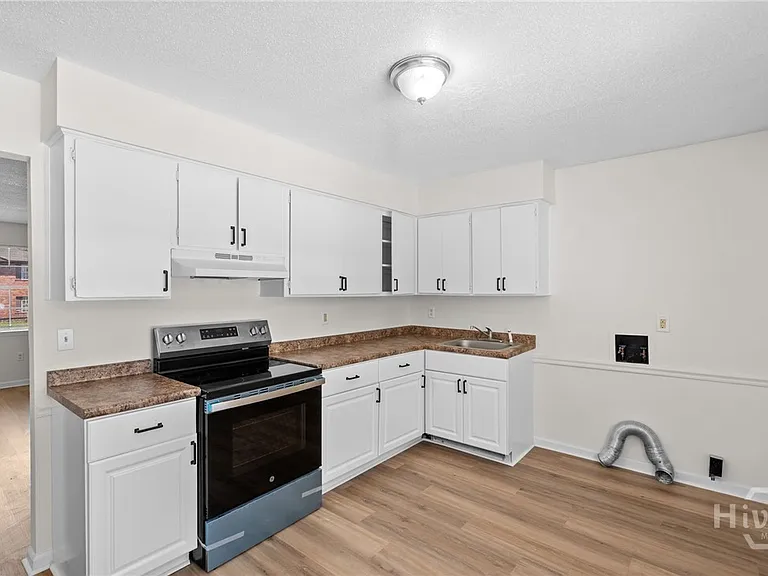 2511 Oak Forest Dr #A — Photo 7