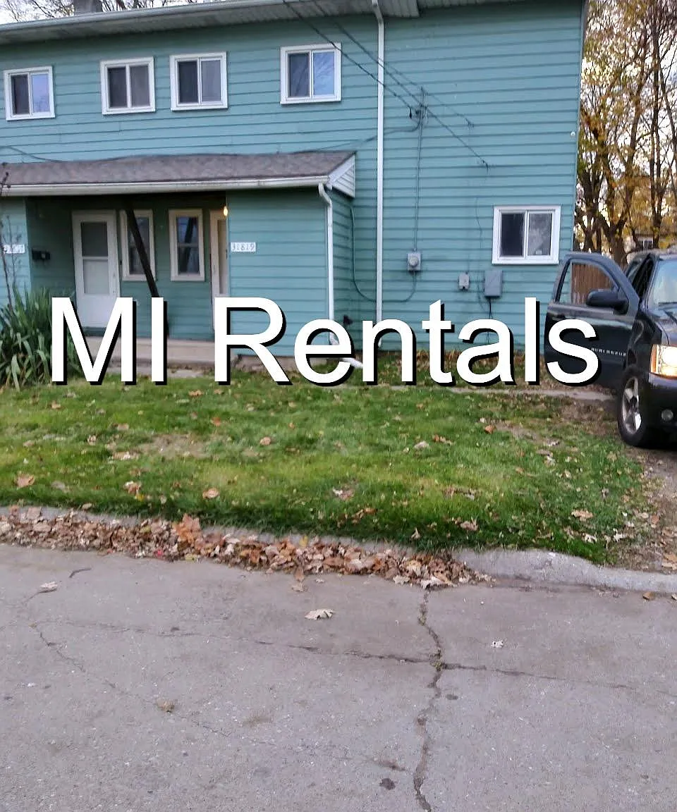 2 bed, 900 sqft, $1,000 — Photo 1