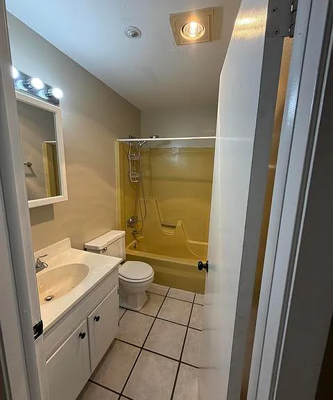 4200 W Rivers Edge Cir #7 — Photo 9
