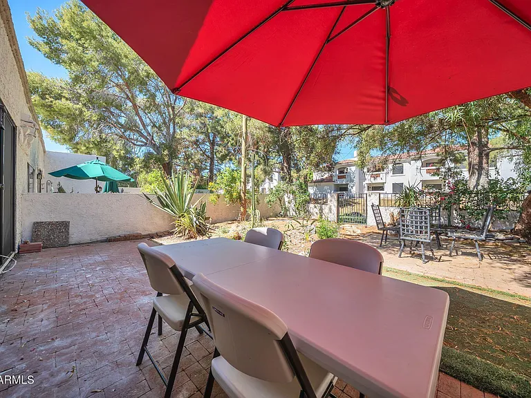 7368 E Pleasant Run — Photo 32