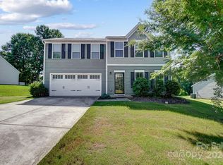 2419 Willow Pond Ln SE, Concord, NC 28025