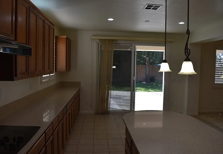 2261 Pillsbury Rd — Photo 19