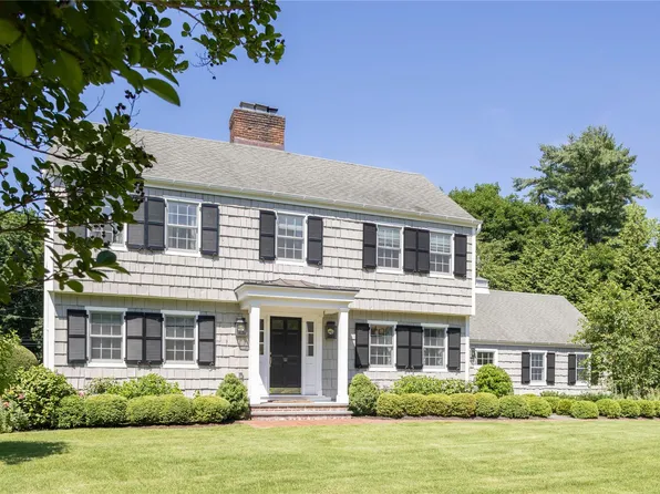 6 Meadow Place, Lattingtown, NY 11560