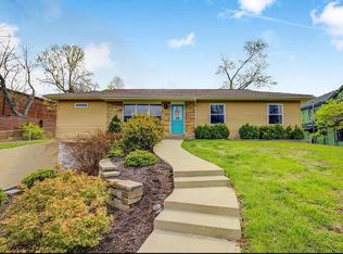 840 N Spoede Rd, Saint Louis, MO 63141