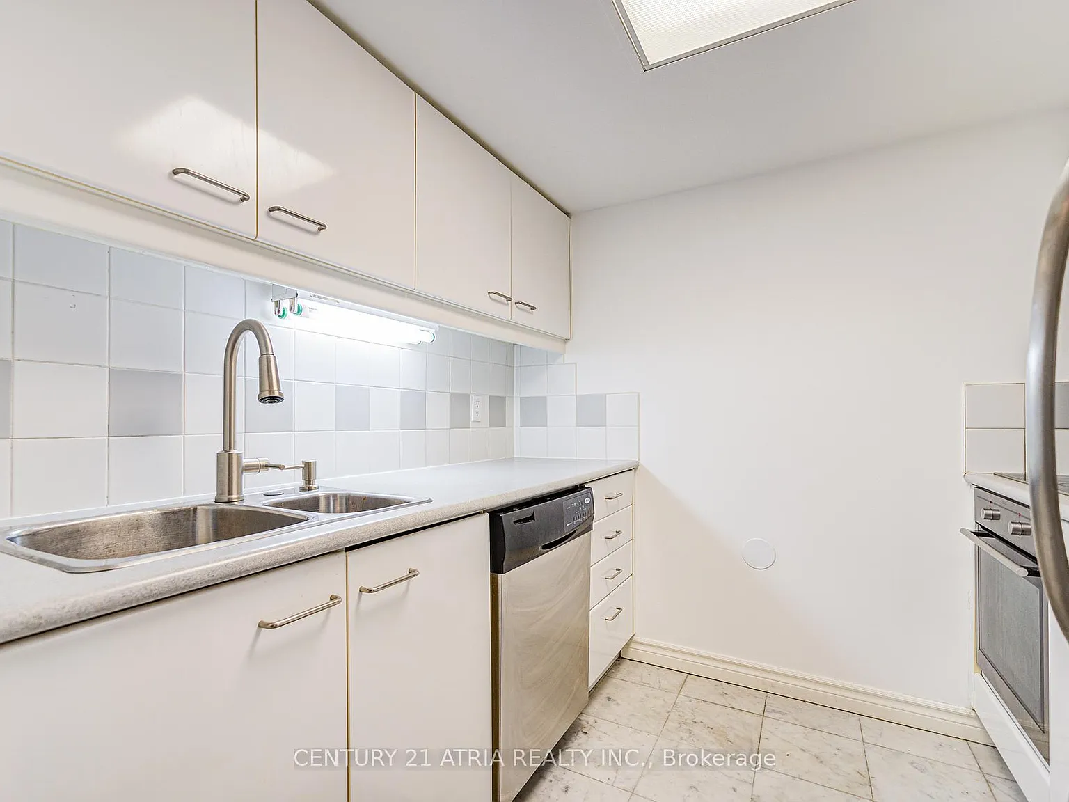 1 bed, $2,650 — Photo 2