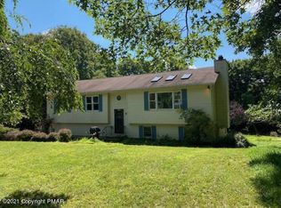 2662 Tacoma Dr, Blakeslee, PA 18610