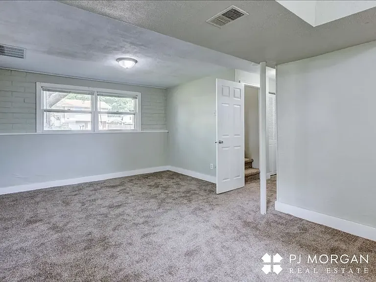 8903 Florence Dr — Photo 11