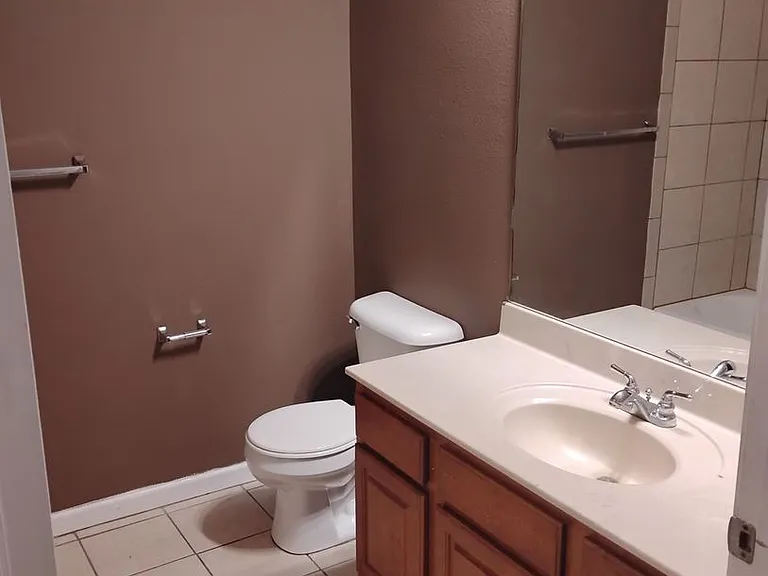 2925 Hargrove Road E — Photo 11