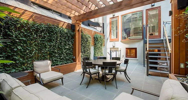 Sold by H. Justin Realty | media 3